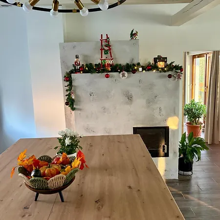 Sarffy Vendeghaz דירה
